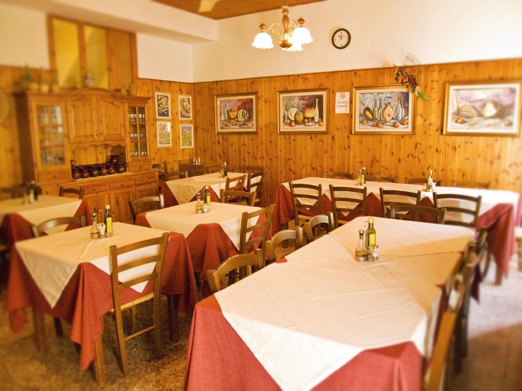 Hotel Da Paolino Trinità dʼAgultu Exteriér fotografie