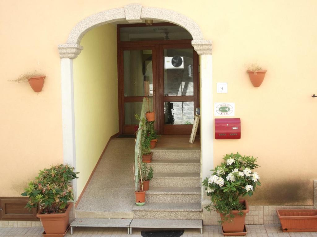 Hotel Da Paolino Trinità dʼAgultu Exteriér fotografie